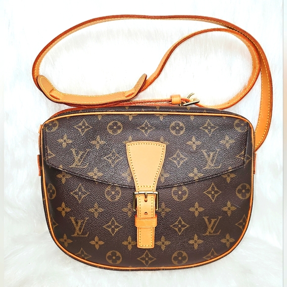 Louis Vuitton Handbags - 🔥Beautiful Condition 🔥 Authentic Louis Vuitton Bag